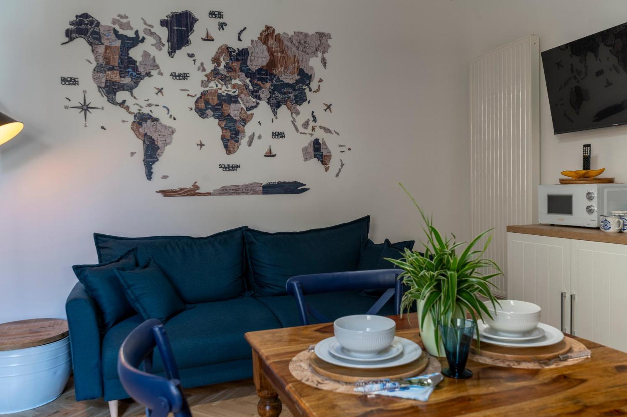 Luxurious Apartment In Old Town - Ultra Central Брашов Екстериор снимка