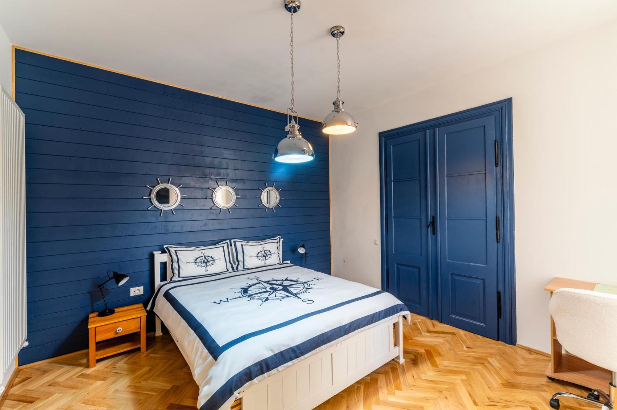 Luxurious Apartment In Old Town - Ultra Central Брашов Екстериор снимка