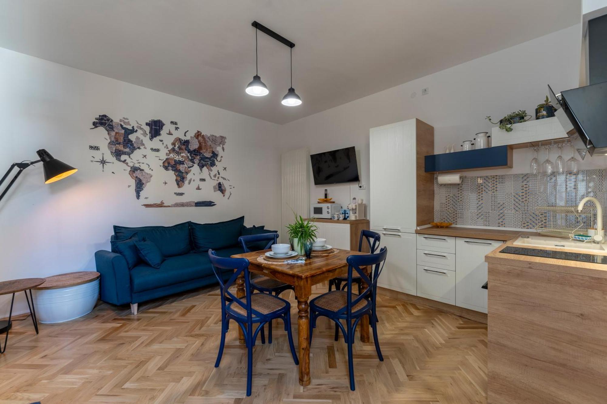 Luxurious Apartment In Old Town - Ultra Central Брашов Екстериор снимка